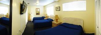 White Sands Beach Resort Голмс-Біч Екстер'єр фото